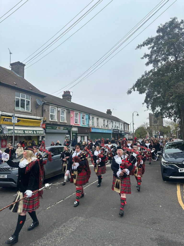 Dagenham Girl Pipers